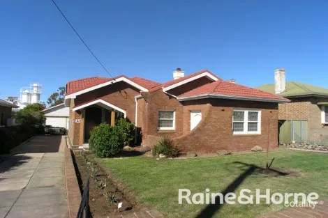 Property photo of 130 Prince Street Orange NSW 2800