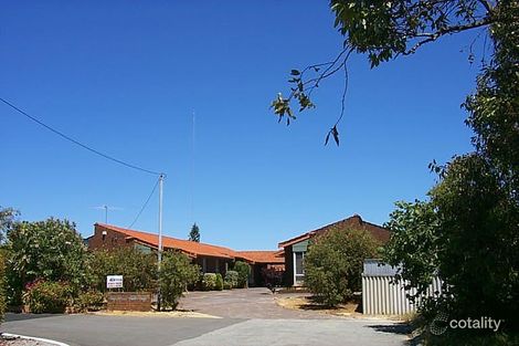 4/3 Ives Pl, Hamilton Hill, WA 6163