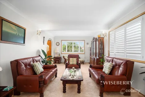 Property photo of 6 Koala Close Norah Head NSW 2263