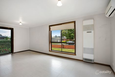 Property photo of 1/102 Rathcown Road Reservoir VIC 3073