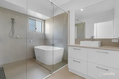 Property photo of 36 Cherrybrook Drive Bentley Park QLD 4869