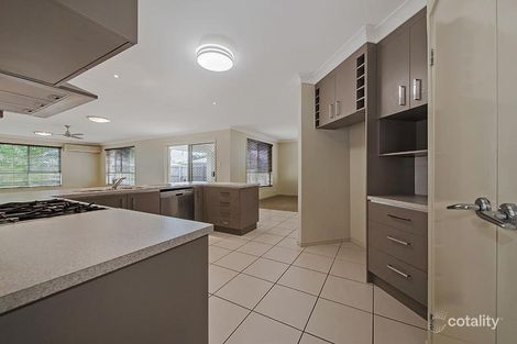 Property photo of 10 Bellevista Crescent Wellington Point QLD 4160