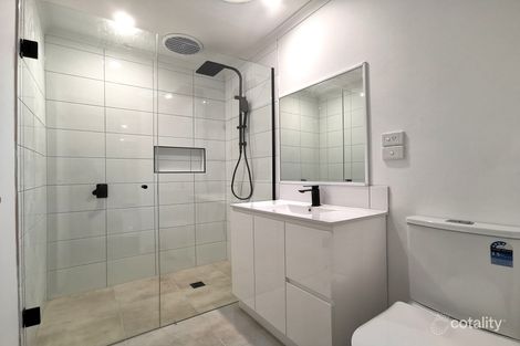 Property photo of 6 Shorthorn Walk Narre Warren South VIC 3805