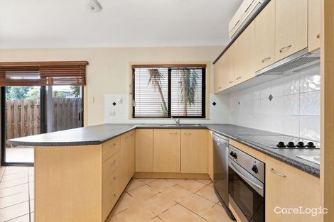 Property photo of 2/46 Alva Terrace Gordon Park QLD 4031