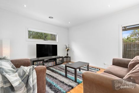 Property photo of 3/19 Riverside Avenue Avondale Heights VIC 3034