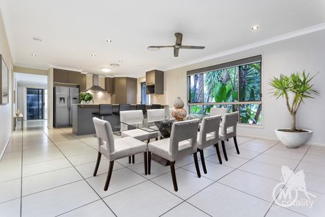 Property photo of 9 Hillside Circuit Chermside West QLD 4032