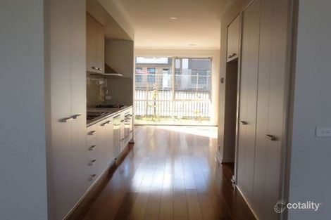 Property photo of 25 Camera Walk Coburg North VIC 3058