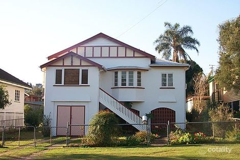 15 Farm St, Newmarket, QLD 4051