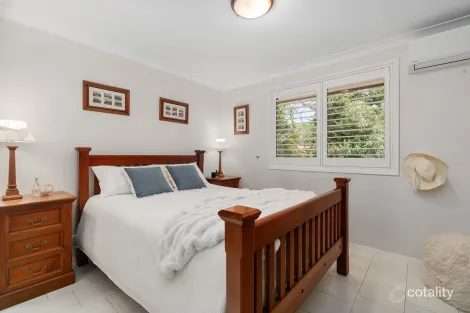Property photo of 10 Merredin Close Yarrawarrah NSW 2233