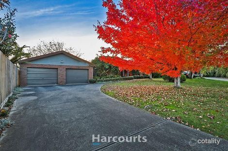 Property photo of 2 Timmothy Close Pakenham VIC 3810