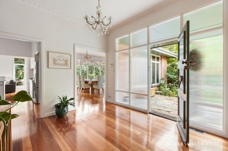 Property photo of 144 Greythorn Road Balwyn North VIC 3104
