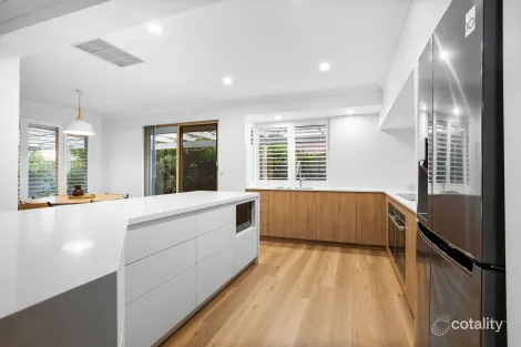 Property photo of 12 Lorrimar Place Murdoch WA 6150