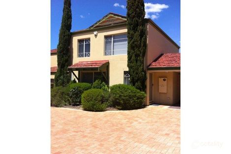 3/9 Gochean Ave, Bentley, WA 6102