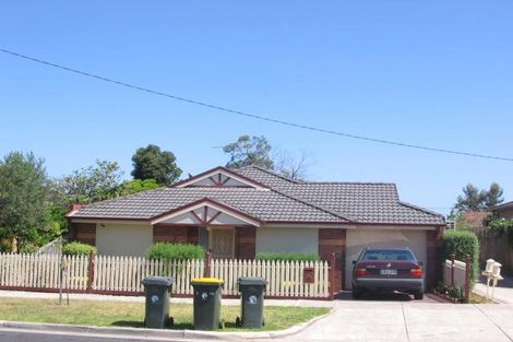 1/19 Finchley Ave, Glenroy, VIC 3046