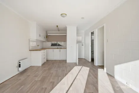 Property photo of 3/46 Tower Road New Town TAS 7008
