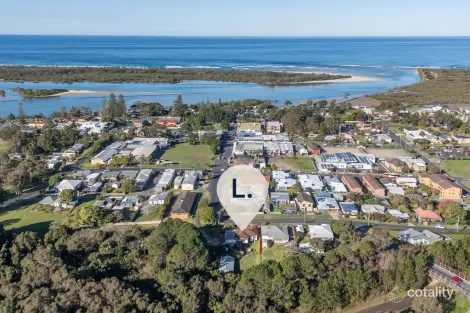 1 Comlaroi St, Urunga, NSW 2455