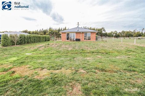 2 Rida Park Dr, Kilmore, VIC 3764