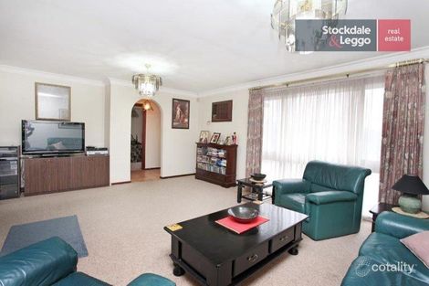 Property photo of 9 Hyton Close Westmeadows VIC 3049