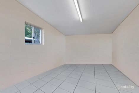 Property photo of 24 Endeavour Road Clifton Beach QLD 4879