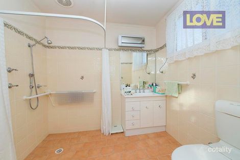 Property photo of 19 Davis Street Speers Point NSW 2284