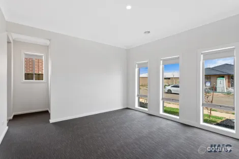 Property photo of 6 Horton Drive Werribee VIC 3030