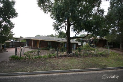 16 Iona Rd, Aberfoyle Park, SA 5159