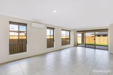 Property photo of 8 Flavum Street Fletcher NSW 2287