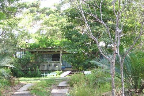 Property photo of 10 Warri Crescent Macmasters Beach NSW 2251