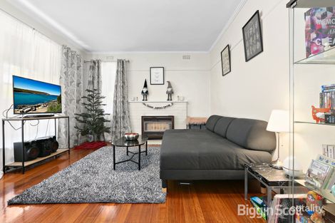 Property photo of 1/2 Paringa Court Chadstone VIC 3148