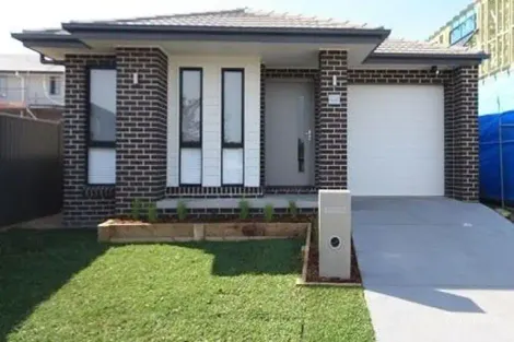 11 Sweetman Cct, Denham Court, NSW 2565