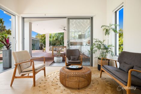 Property photo of 26 Boongala Road Broadbeach Waters QLD 4218