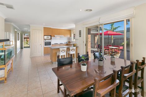 Property photo of 27 Hillview Drive Carrum Downs VIC 3201