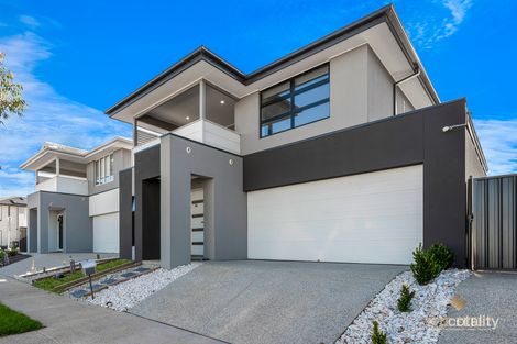 Property photo of 44 Daglish Way Werribee VIC 3030