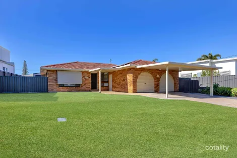 Property photo of 39 Oomoo Street Buddina QLD 4575