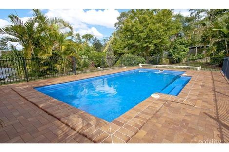 Property photo of 8 Melton Court Edens Landing QLD 4207