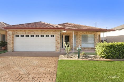 92 Stanthorpe Dr, Kanahooka, NSW 2530