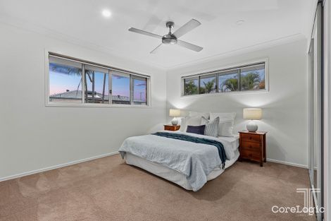 Property photo of 39 Holborn Crescent Carindale QLD 4152
