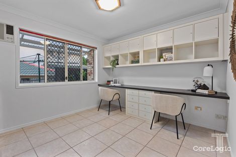 Property photo of 39 Holborn Crescent Carindale QLD 4152