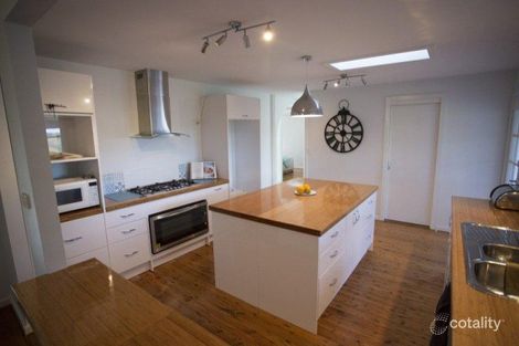 Property photo of 2 Pastures Drive Medowie NSW 2318