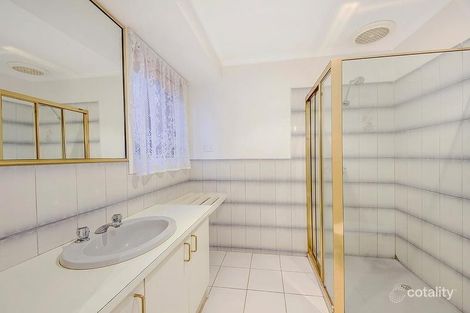 Property photo of 5 Sandpiper Drive Taylors Lakes VIC 3038