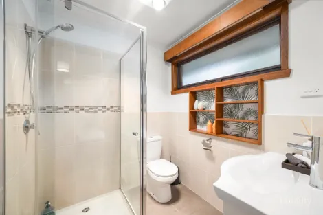 Property photo of 1 Cardinal Close Mill Park VIC 3082