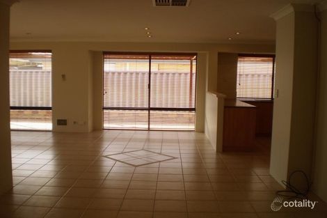 Property photo of 4 Noosa Drive Secret Harbour WA 6173