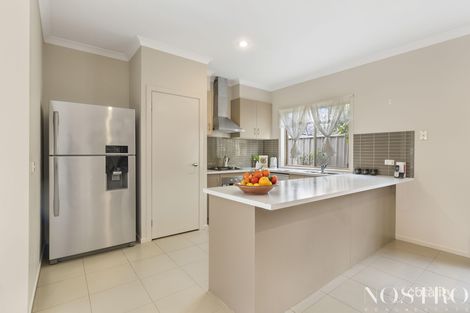 Property photo of 25 Mount Piper Rise Craigieburn VIC 3064