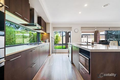 Property photo of 16 Nathan Court Mooroolbark VIC 3138
