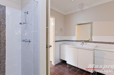 Property photo of 37 Camsell Way Ferndale WA 6148