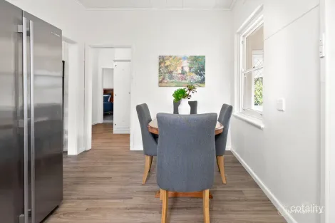 Property photo of 69 Lake Terrace East Mount Gambier SA 5290