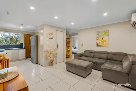 Property photo of 3/3 Bruce Road Woodridge QLD 4114
