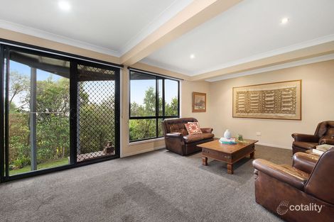 Property photo of 5 Huntingdale Court Mount Lofty QLD 4350