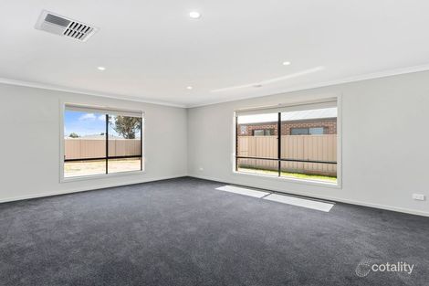 Property photo of 18 Dorset Drive Marong VIC 3515
