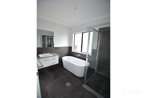 Property photo of 71 Settlers Road Wadalba NSW 2259